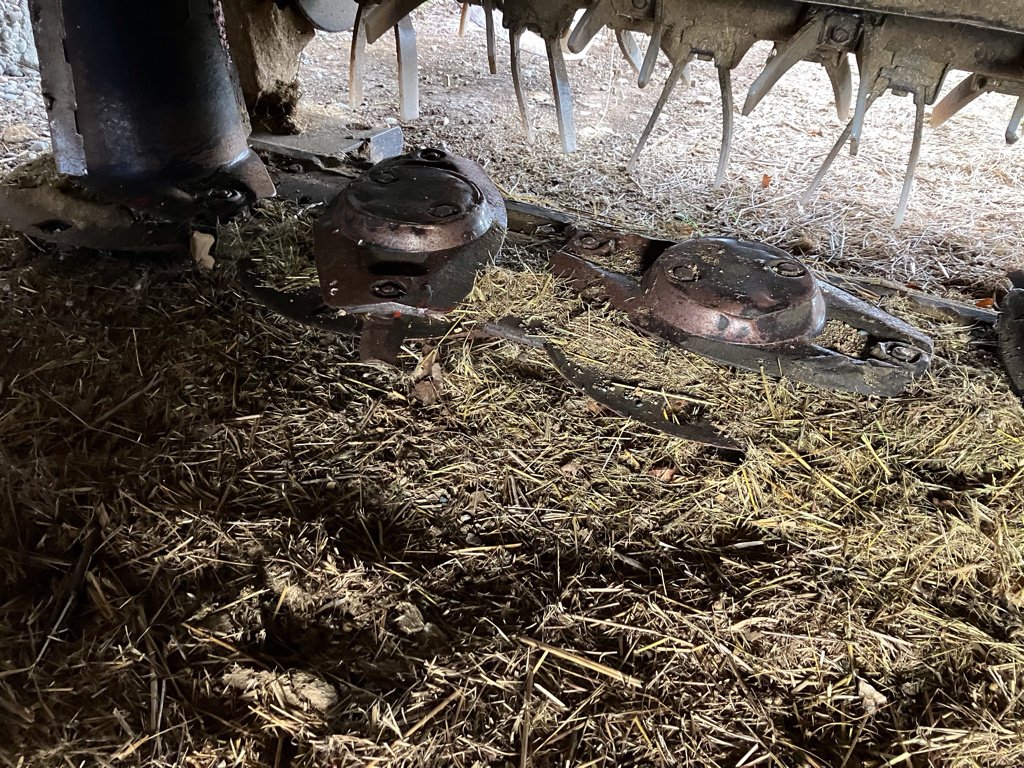 Mähwerk a típus Kuhn FC 280 F, Gebrauchtmaschine ekkor: MORLHON LE HAUT (Kép 8)