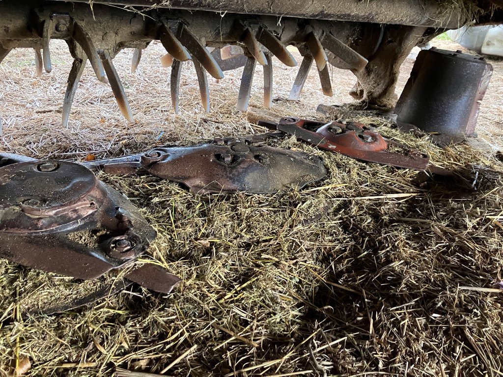 Mähwerk a típus Kuhn FC 280 F, Gebrauchtmaschine ekkor: MORLHON LE HAUT (Kép 7)