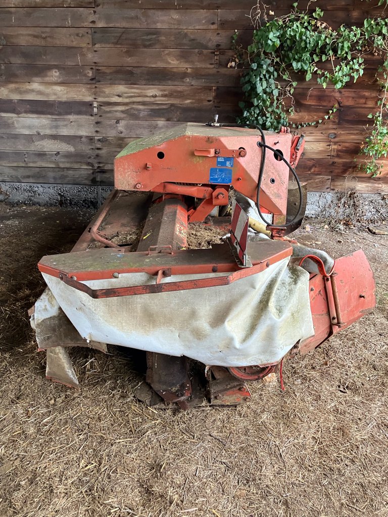 Mähwerk a típus Kuhn FC 280 F, Gebrauchtmaschine ekkor: MORLHON LE HAUT (Kép 2)