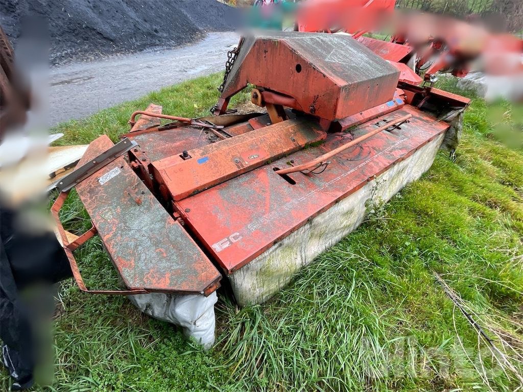 Mähwerk typu Kuhn FC 280 F, Gebrauchtmaschine w Düsseldorf (Zdjęcie 4)