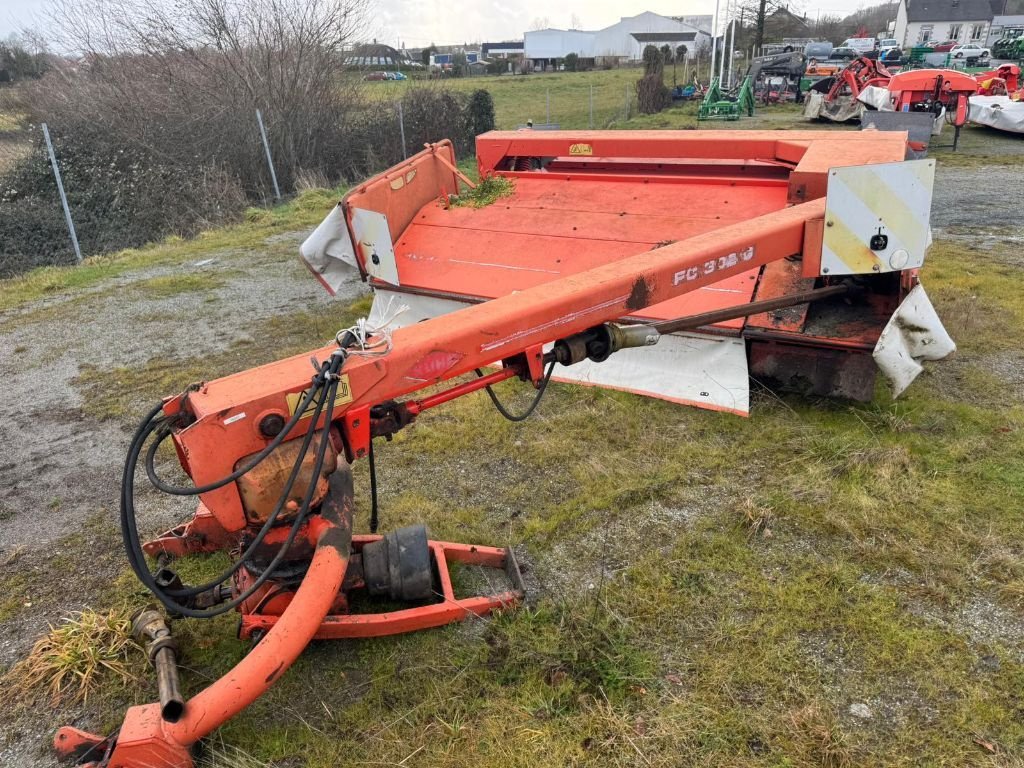 Mähwerk typu Kuhn FC 302 G, Gebrauchtmaschine v GUERET (Obrázek 1)