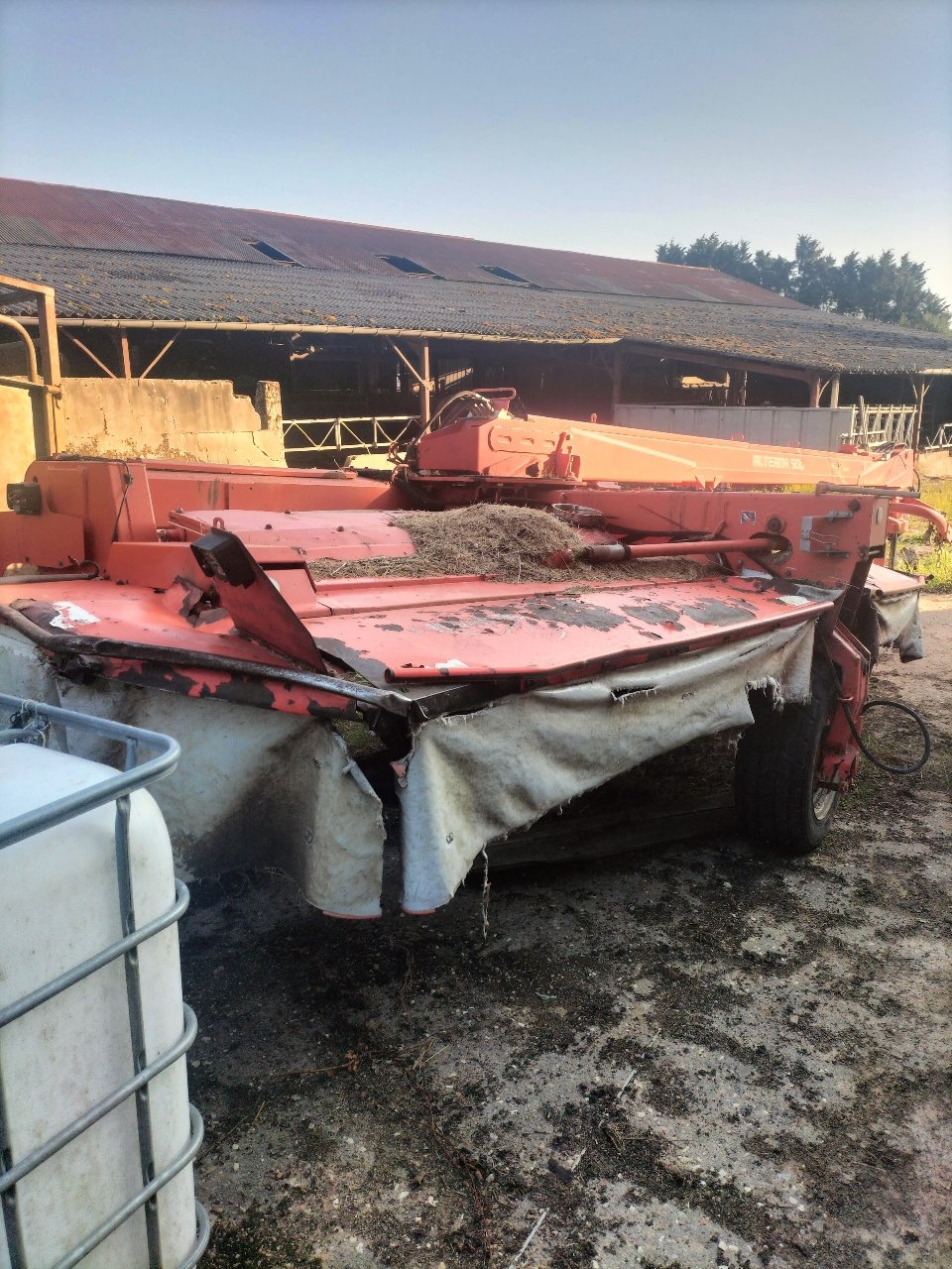 Mähwerk typu Kuhn FC 303 g, Gebrauchtmaschine v VARZY (Obrázek 6)