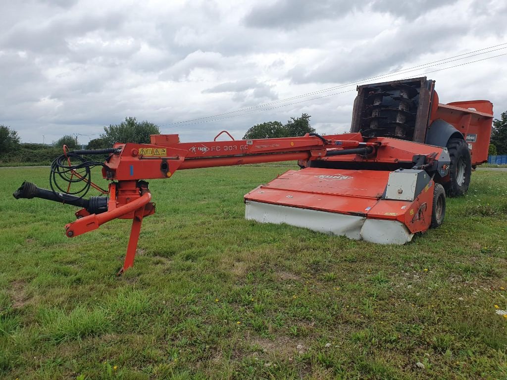 Mähwerk tip Kuhn FC 303 GC, Gebrauchtmaschine in DOMFRONT (Poză 2)