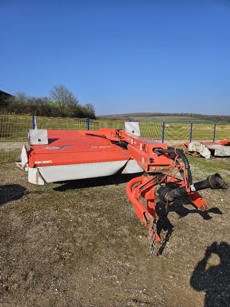 Mähwerk typu Kuhn FC 303 GL, Gebrauchtmaschine v MANDRES-SUR-VAIR (Obrázek 1)