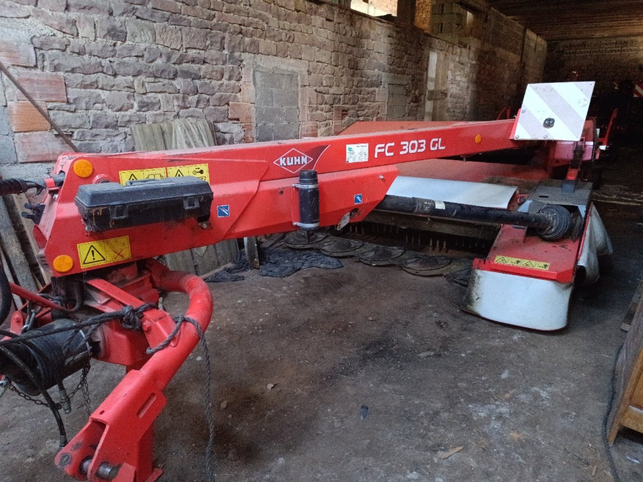 Mähwerk typu Kuhn FC 303 GL, Gebrauchtmaschine v MANDRES-SUR-VAIR (Obrázek 7)