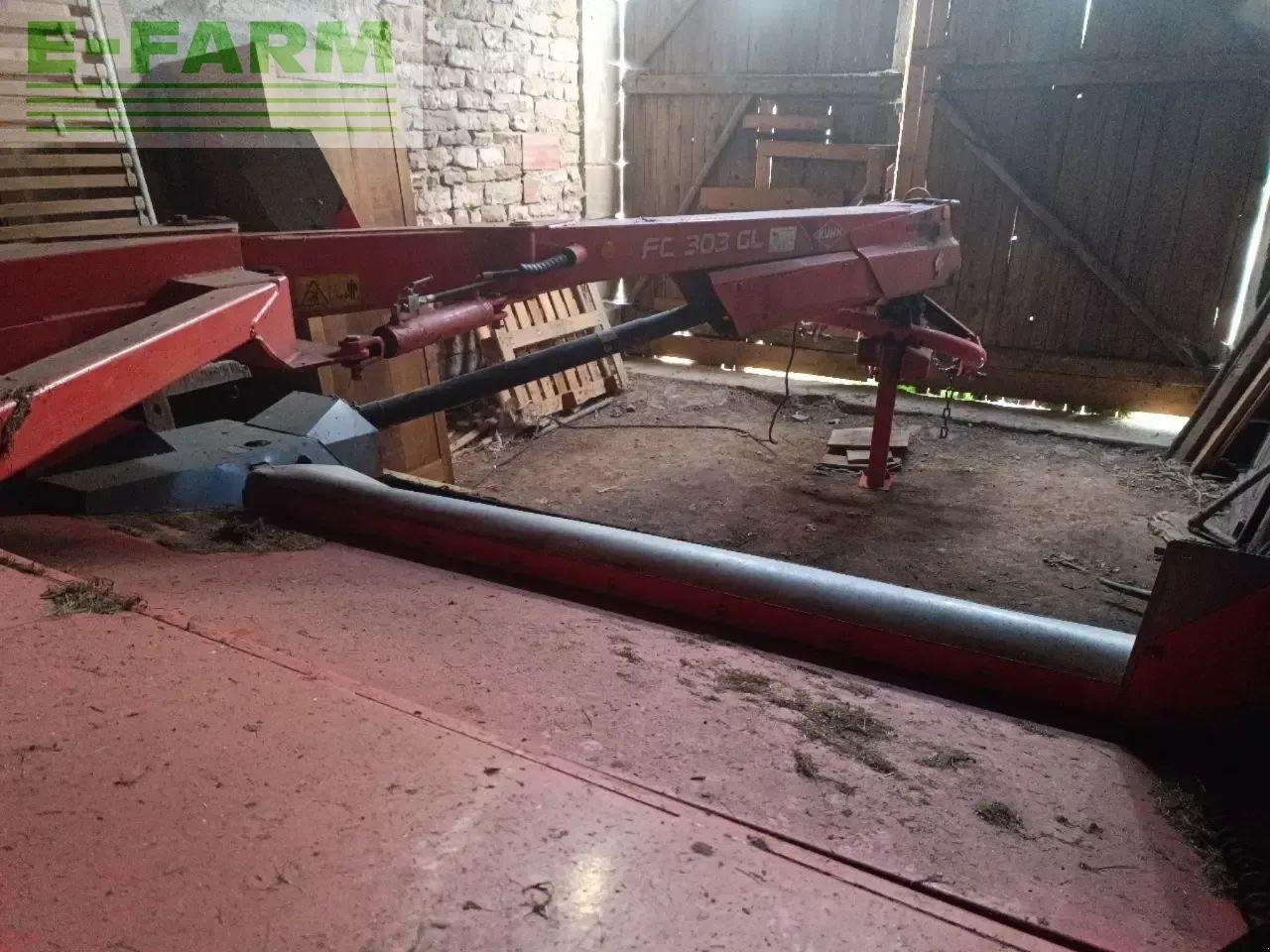 Mähwerk typu Kuhn fc 303 gl, Gebrauchtmaschine v CHAUVONCOURT (Obrázek 11)