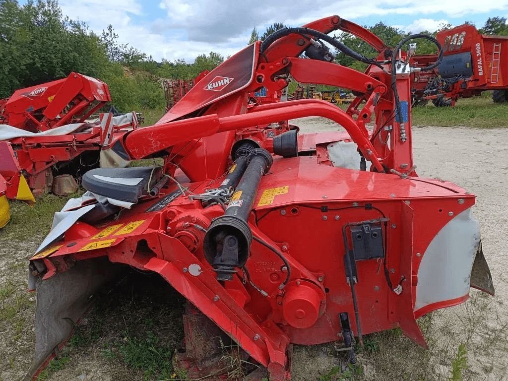 Mähwerk des Typs Kuhn FC 3125 dF-FF, Gebrauchtmaschine in Lérouville (Bild 9)