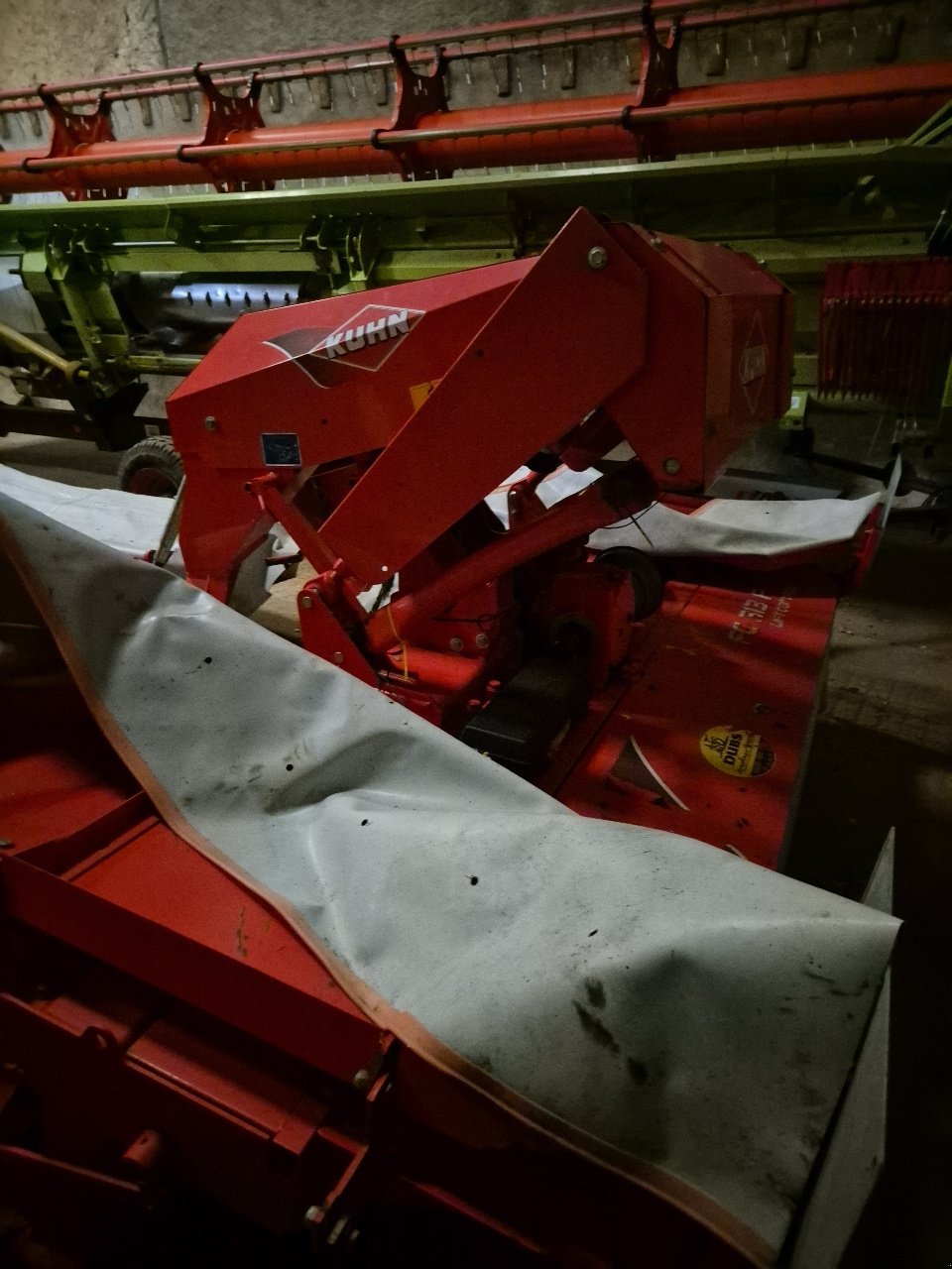 Mähwerk del tipo Kuhn FC 313 F, Gebrauchtmaschine en MANDRES-SUR-VAIR (Imagen 3)
