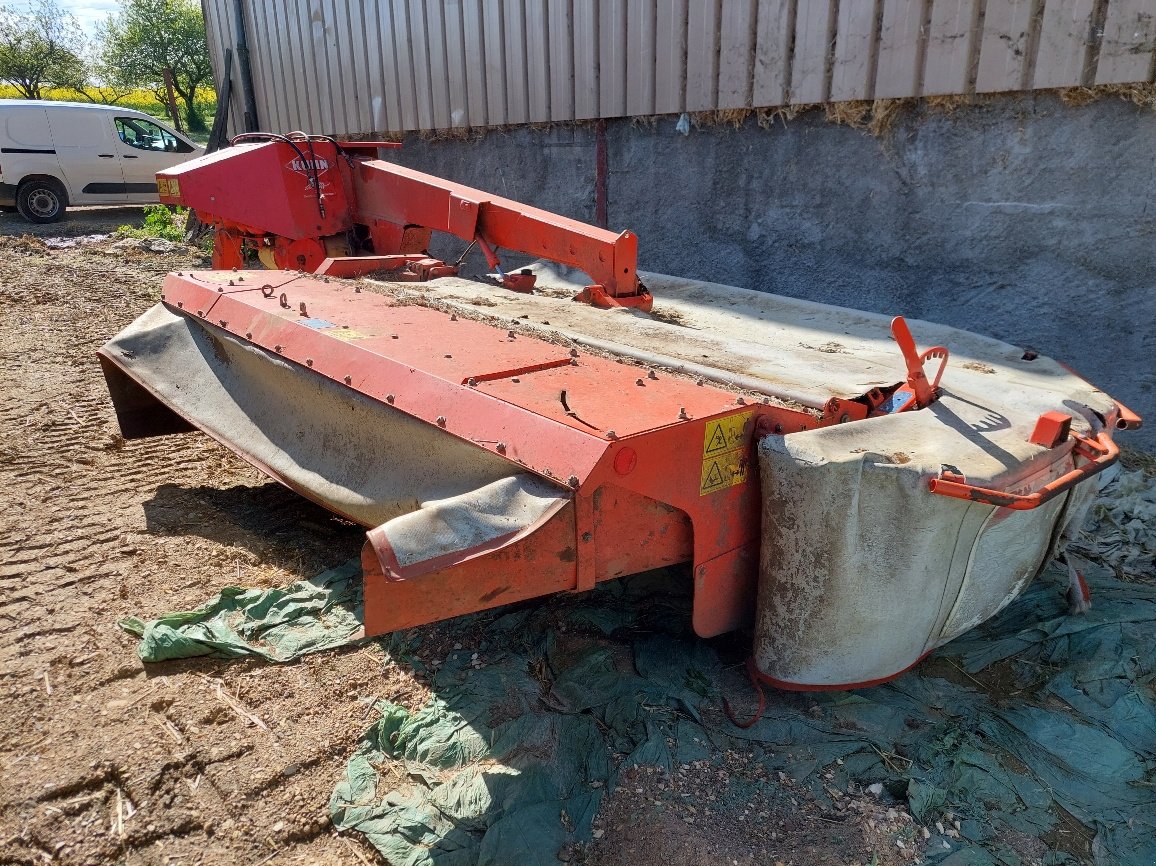 Mähwerk des Typs Kuhn FC 313, Gebrauchtmaschine in SAINT LOUP (Bild 2)