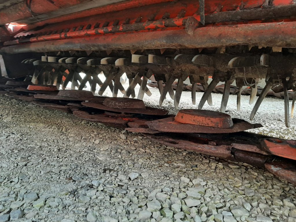 Mähwerk des Typs Kuhn FC 313, Gebrauchtmaschine in SAINT LOUP (Bild 3)