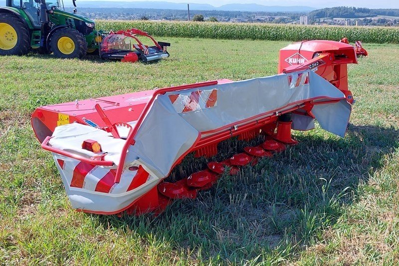 Mähwerk of the type Kuhn FC 314 D Lift-Control, Ausstellungsmaschine in Ersingen (Picture 3)