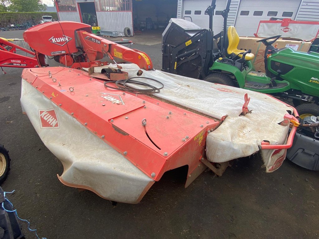 Mähwerk des Typs Kuhn FC 314 FF, Gebrauchtmaschine in MAURIAC (Bild 4)