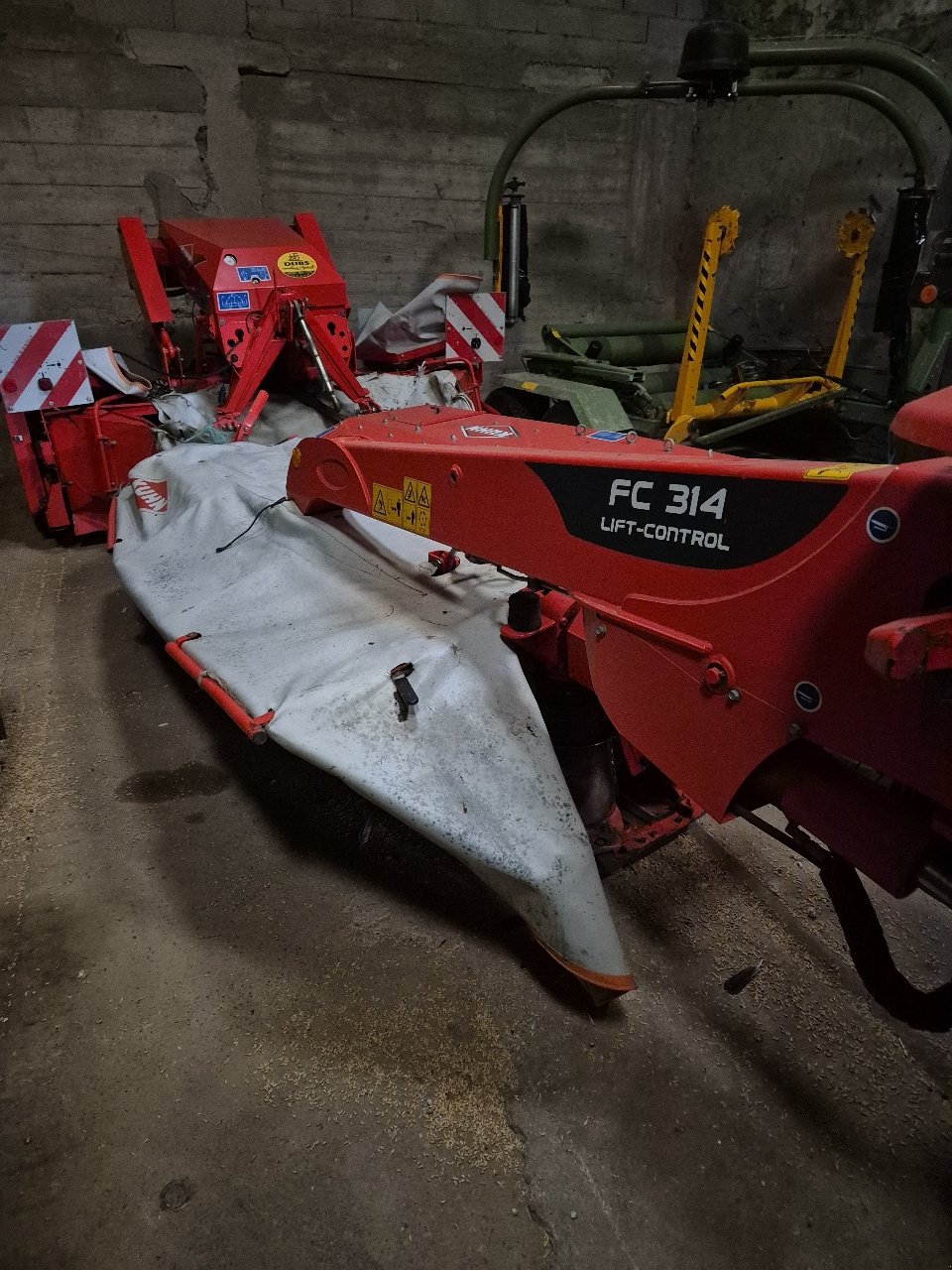 Mähwerk del tipo Kuhn FC 314 lift control, Gebrauchtmaschine en MANDRES-SUR-VAIR (Imagen 4)
