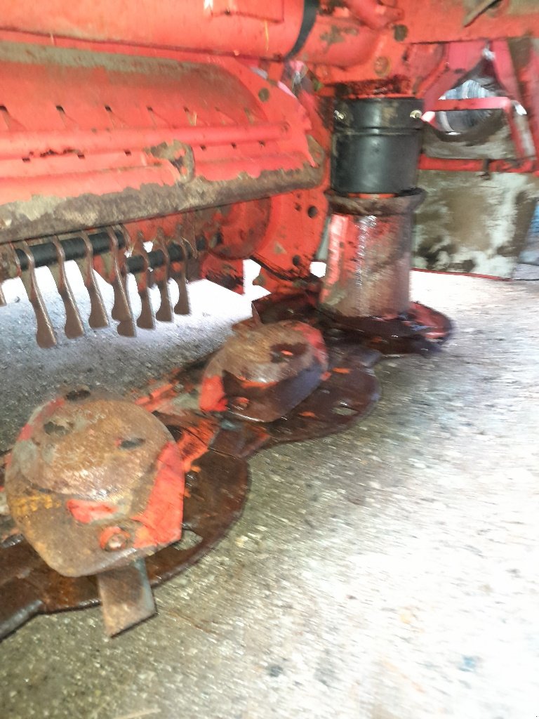 Mähwerk tip Kuhn Fc 314d ff, Gebrauchtmaschine in Neufchâtel-en-Bray (Poză 5)