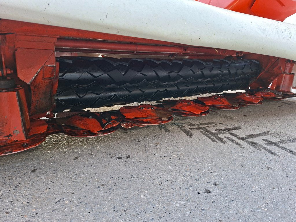 Mähwerk a típus Kuhn FC 3525 RF-FF Front-Scheibenmäher, Gebrauchtmaschine ekkor: Chur (Kép 7)
