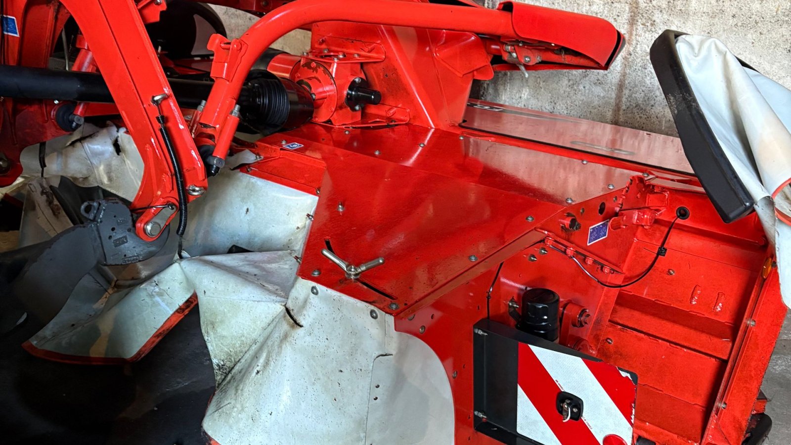 Mähwerk des Typs Kuhn FC10030 + FC3525F  Skårlægger Med stål finger crimper, Gebrauchtmaschine in Løgstør (Bild 12)