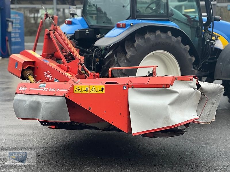 Mähwerk Türe ait Kuhn Fc240P Aufbereiter Mähwerk, Gebrauchtmaschine içinde Haiterbach (resim 2)