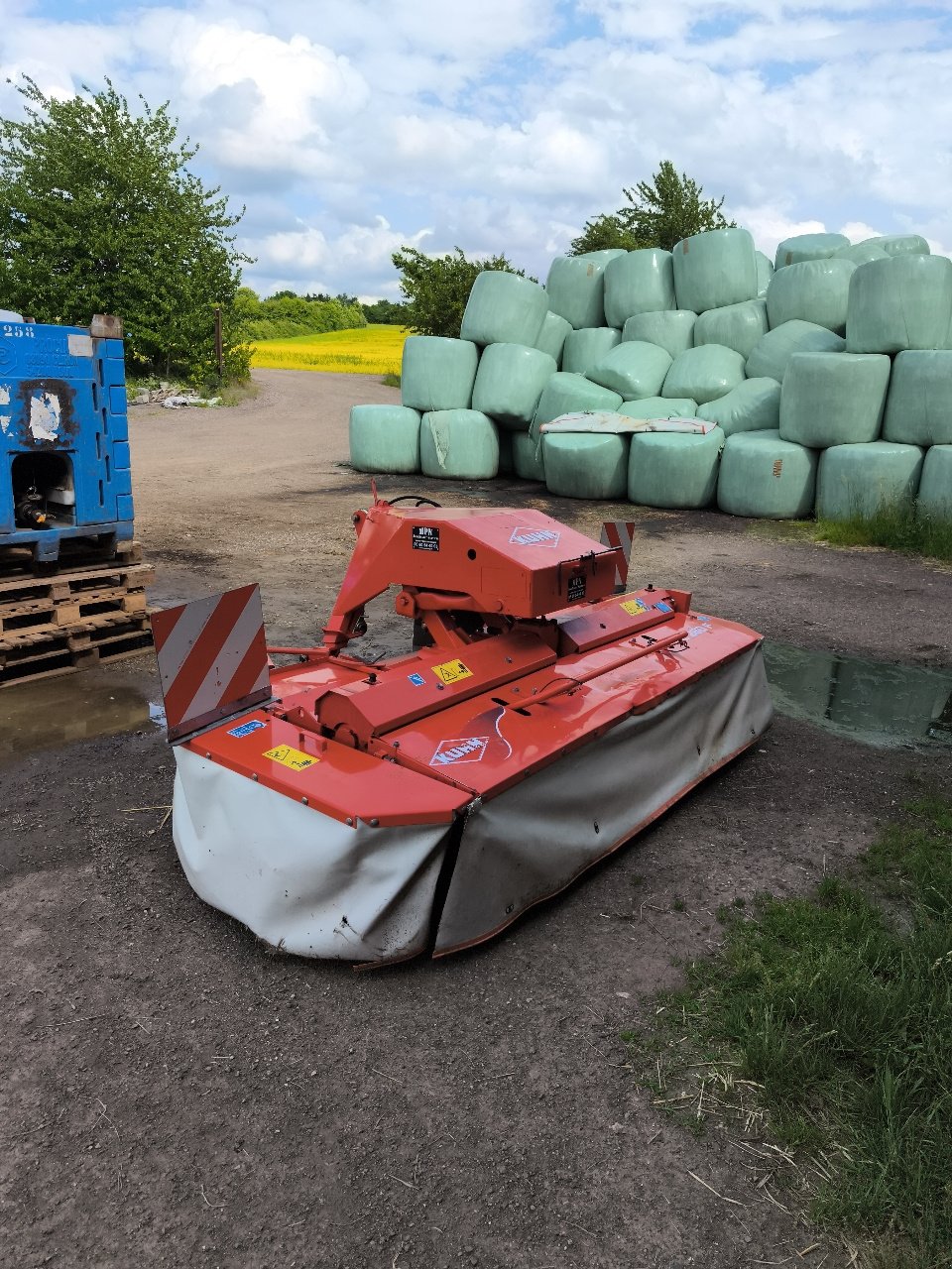 Mähwerk типа Kuhn FC280F-FF, Gebrauchtmaschine в LIMEY-REMENAUVILLE (Фотография 1)