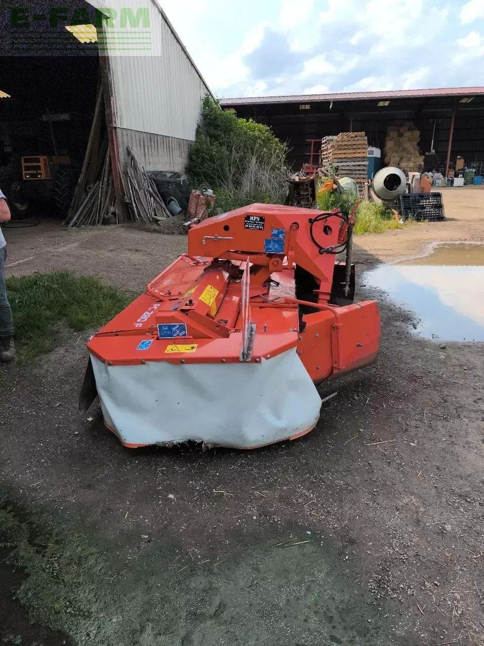 Mähwerk του τύπου Kuhn fc280f-ff, Gebrauchtmaschine σε CHAUVONCOURT (Φωτογραφία 4)