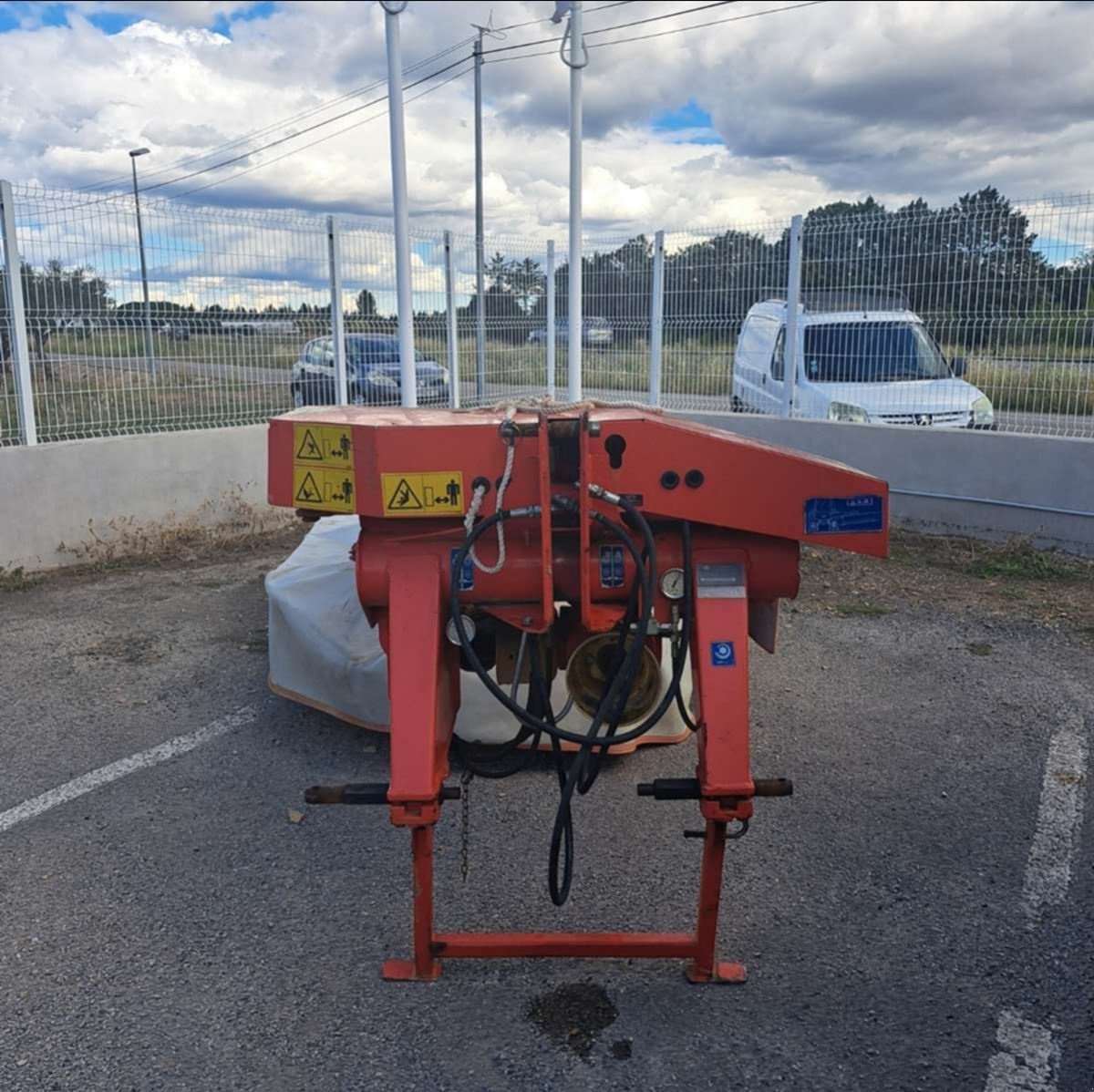 Mähwerk of the type Kuhn FC283 R, Gebrauchtmaschine in UCHAUD (Picture 5)