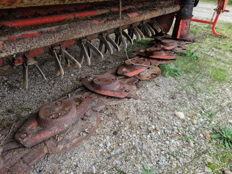 Mähwerk of the type Kuhn FC283GII, Gebrauchtmaschine in BRAY en Val (Picture 4)