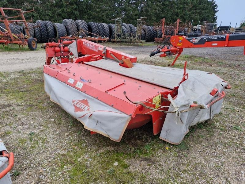 Mähwerk of the type Kuhn FC283GII, Gebrauchtmaschine in BRAY en Val (Picture 3)