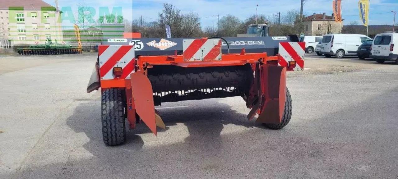 Mähwerk of the type Kuhn fc303 glv, Gebrauchtmaschine in CHAUVONCOURT (Picture 5)