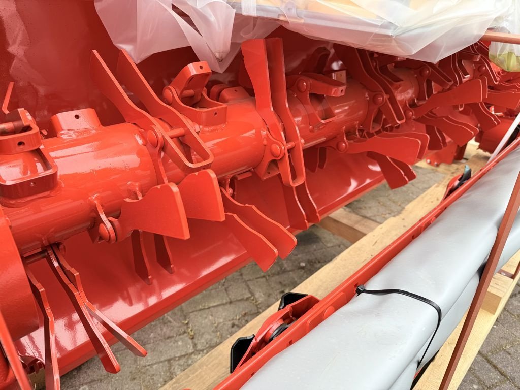 Mähwerk typu Kuhn FC3115D Schijvenmaaier met Kneuzer, Neumaschine v BOEKEL (Obrázek 8)
