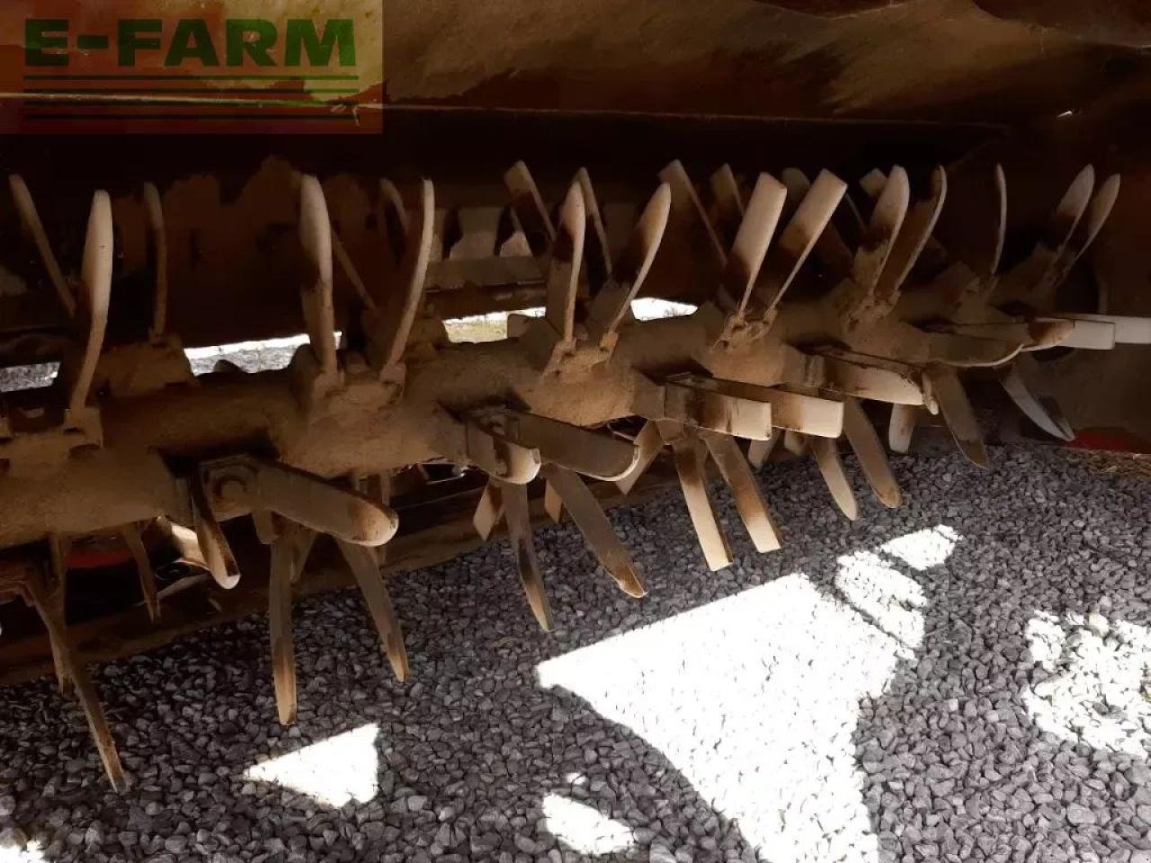 Mähwerk от тип Kuhn fc313, Gebrauchtmaschine в CHAUVONCOURT (Снимка 9)