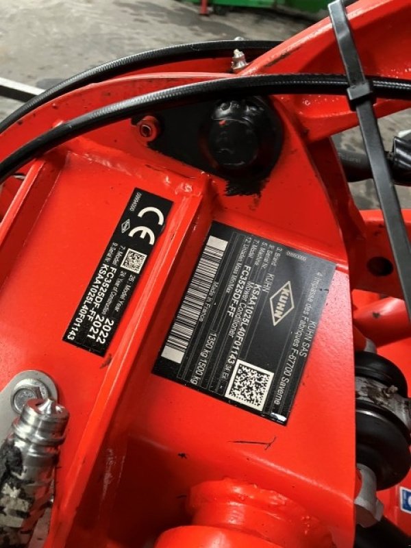 Mähwerk типа Kuhn FC9330D RA skårlægger, Gebrauchtmaschine в Viborg (Фотография 9)