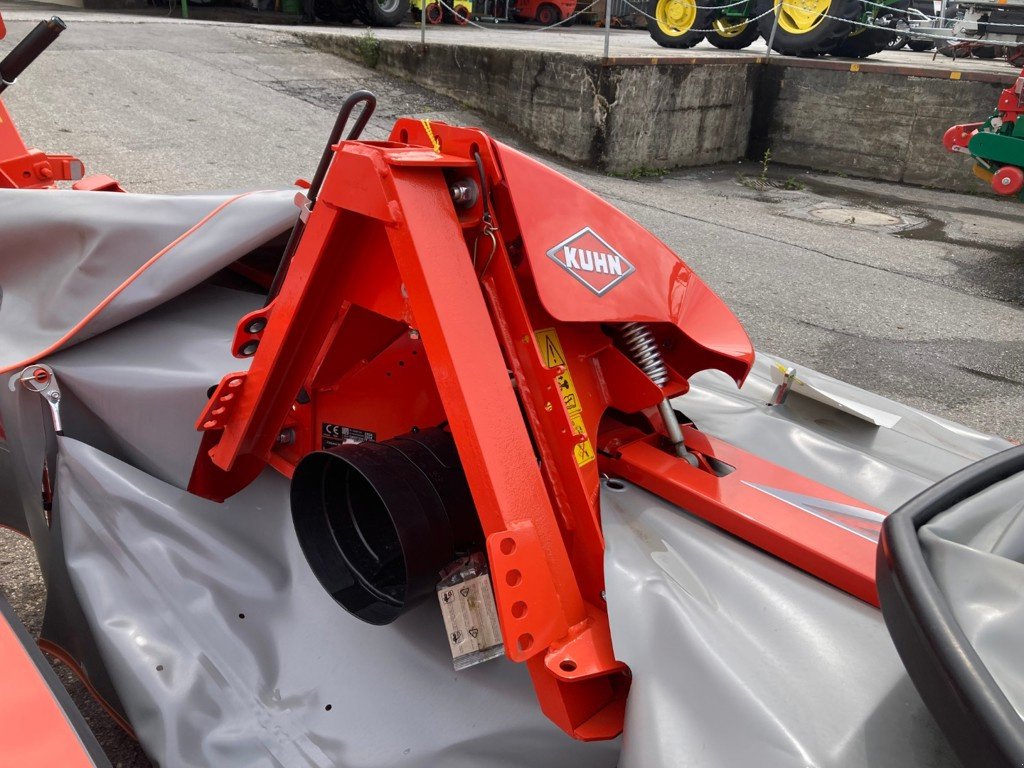 Mähwerk of the type Kuhn Front-Scheibenmäher GMD 2721F-FF, Neumaschine in Landquart (Picture 4)