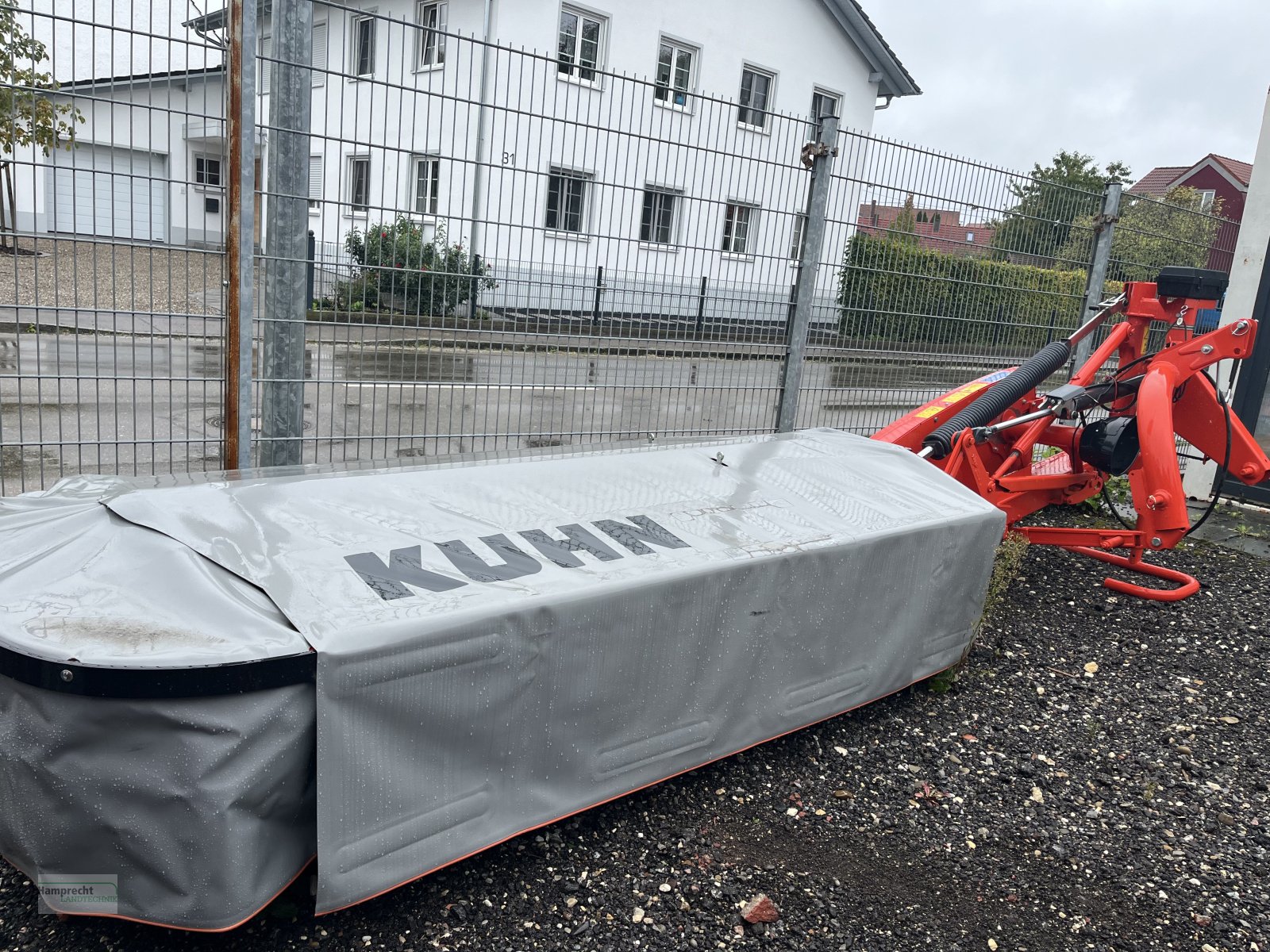 Mähwerk des Typs Kuhn GMD 285 FF, Neumaschine in Holzheim (Bild 1)