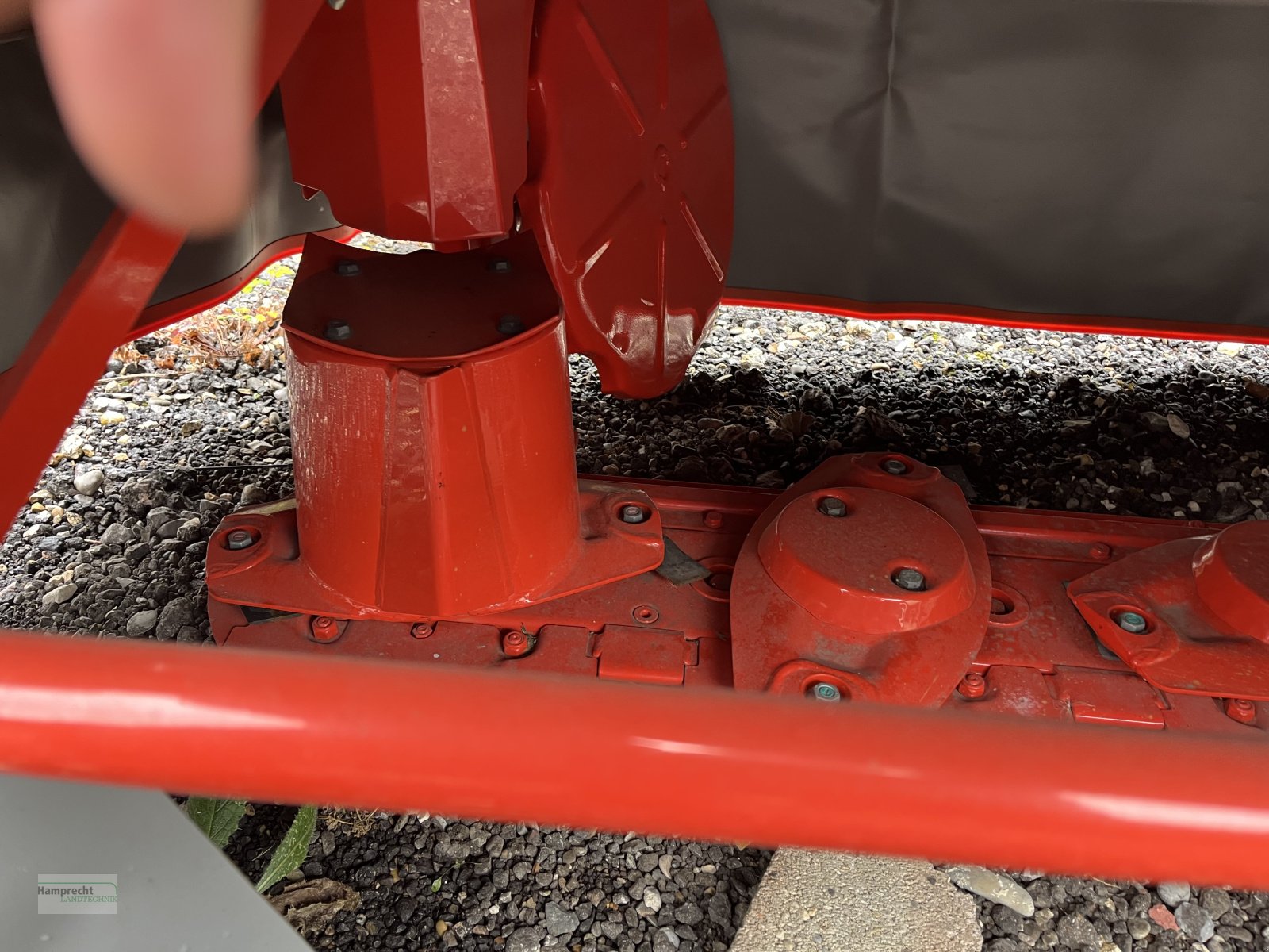 Mähwerk des Typs Kuhn GMD 285 FF, Neumaschine in Holzheim (Bild 4)