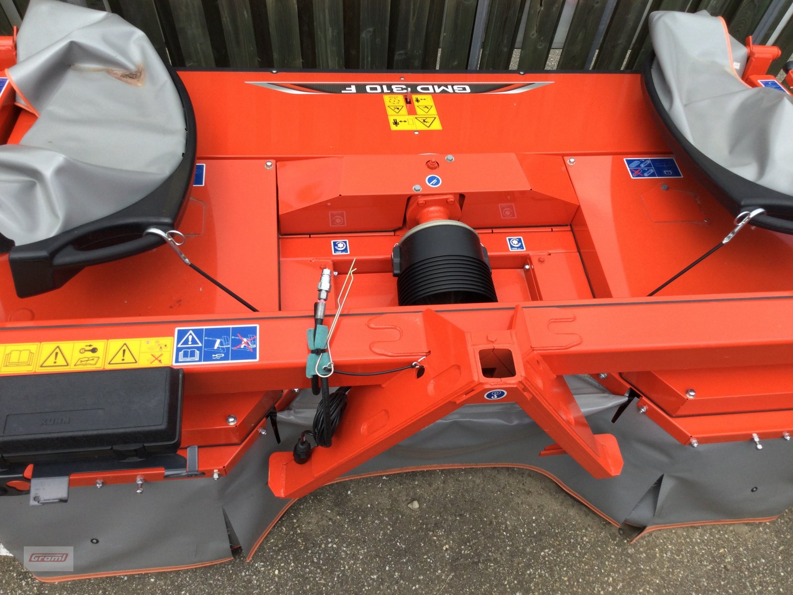 Mähwerk des Typs Kuhn GMD 310 F, Neumaschine in Kößlarn (Bild 2)