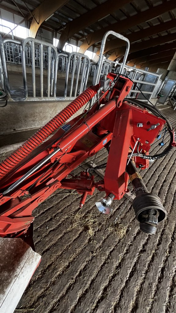 Mähwerk typu Kuhn GMD 310-FF, Gebrauchtmaschine v Nasbinals (Obrázek 4)
