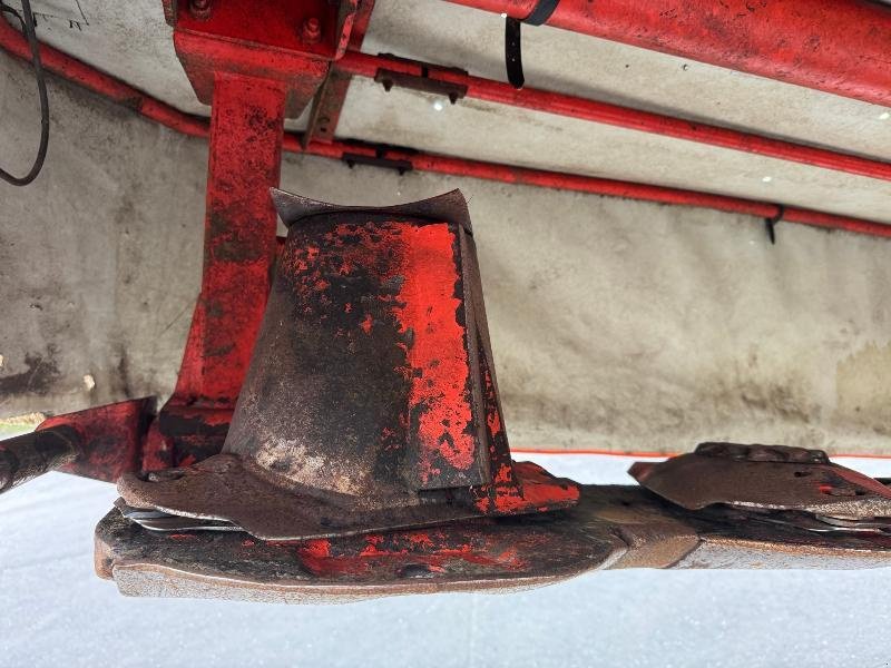 Mähwerk des Typs Kuhn GMD 3110, Gebrauchtmaschine in Wargnies Le Grand (Bild 8)