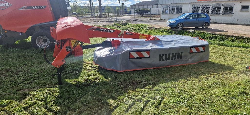 Mähwerk des Typs Kuhn GMD 3111, Gebrauchtmaschine in SYLVAINS LES MOULINS (Bild 2)