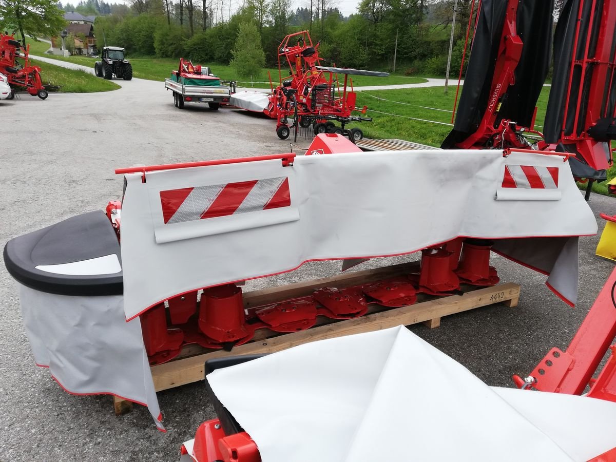 Mähwerk of the type Kuhn GMD 3121 F- FF 1000, Neumaschine in Grünbach (Picture 4)