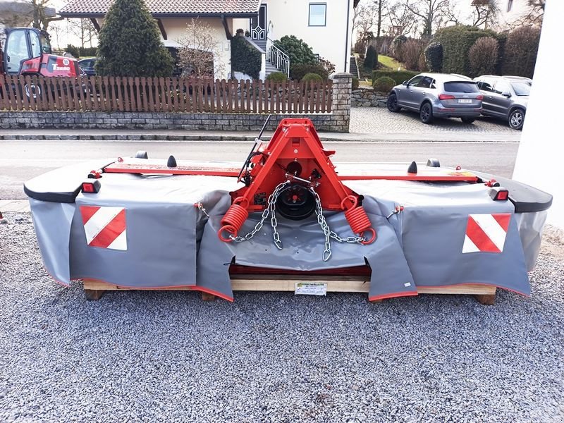 Mähwerk типа Kuhn GMD 3121F-FF Front-Scheibenmähwerk, Neumaschine в St. Marienkirchen (Фотография 5)