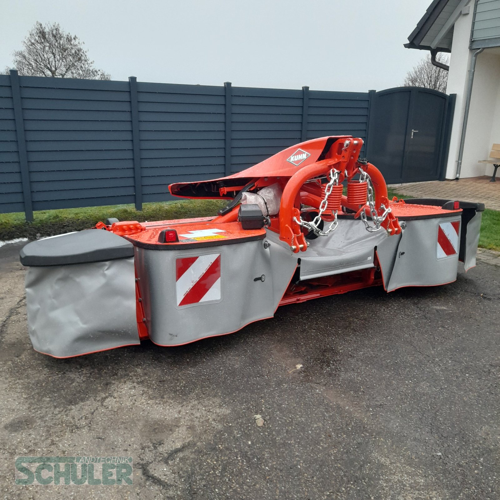 Mähwerk of the type Kuhn GMD 3123 F-FF, Neumaschine in St. Märgen (Picture 3)