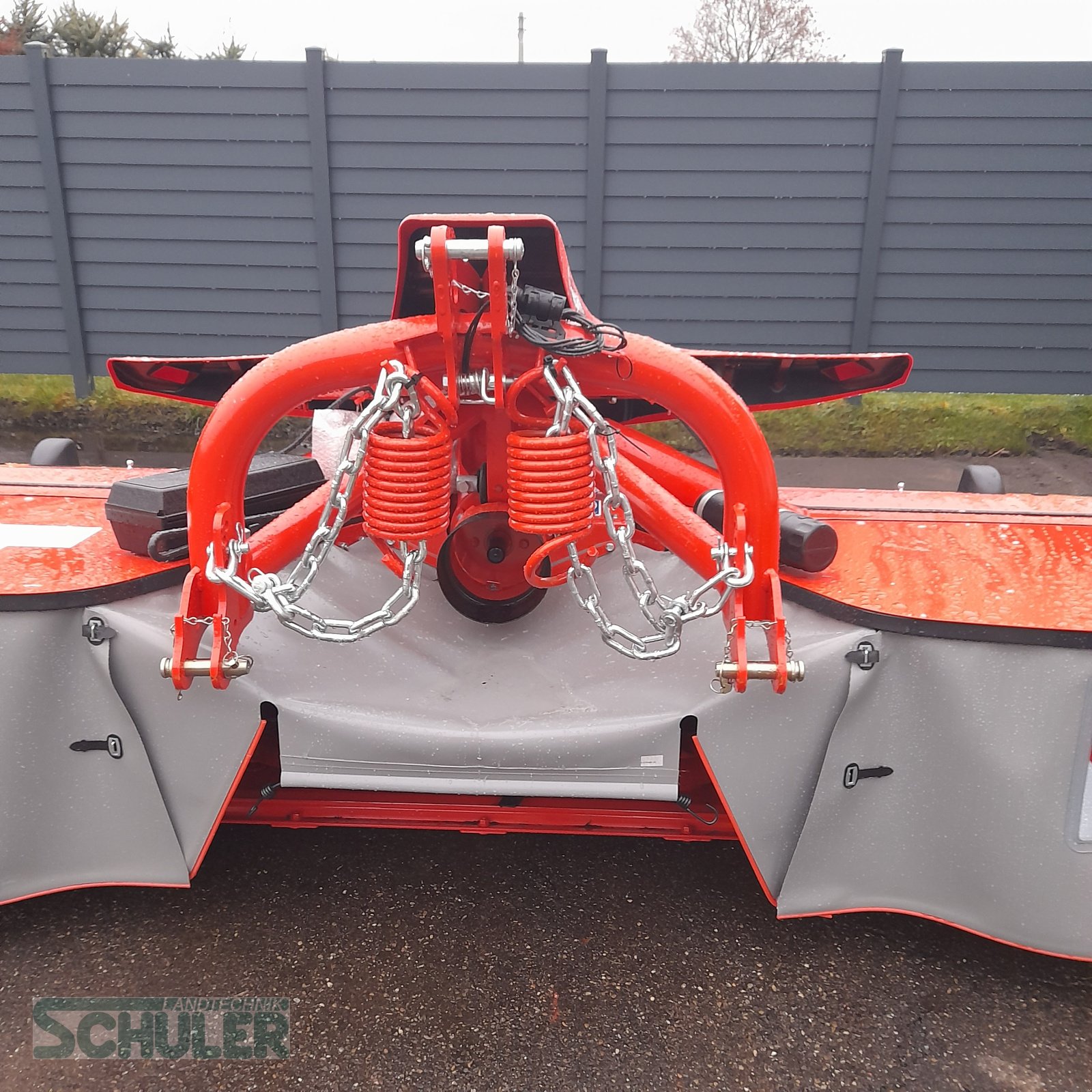 Mähwerk of the type Kuhn GMD 3123 F-FF, Neumaschine in St. Märgen (Picture 7)