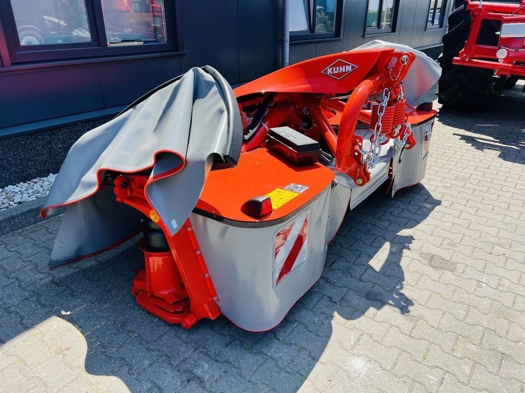 Mähwerk of the type Kuhn GMD 3123 F-FF, Neumaschine in Coevorden (Picture 3)