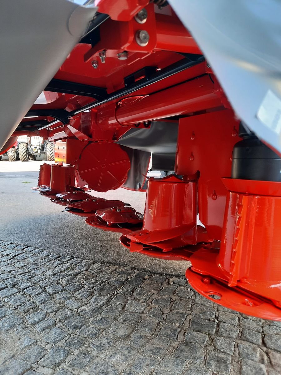 Mähwerk of the type Kuhn GMD 3123 F, Neumaschine in Berndorf (Picture 4)