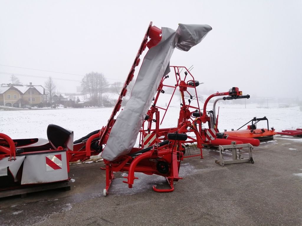 Mähwerk of the type Kuhn GMD 315 FF, Neumaschine in Grünbach (Picture 10)