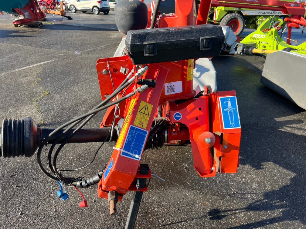 Mähwerk typu Kuhn GMD 350, Gebrauchtmaschine v SAINT GAUDENS (Obrázek 4)
