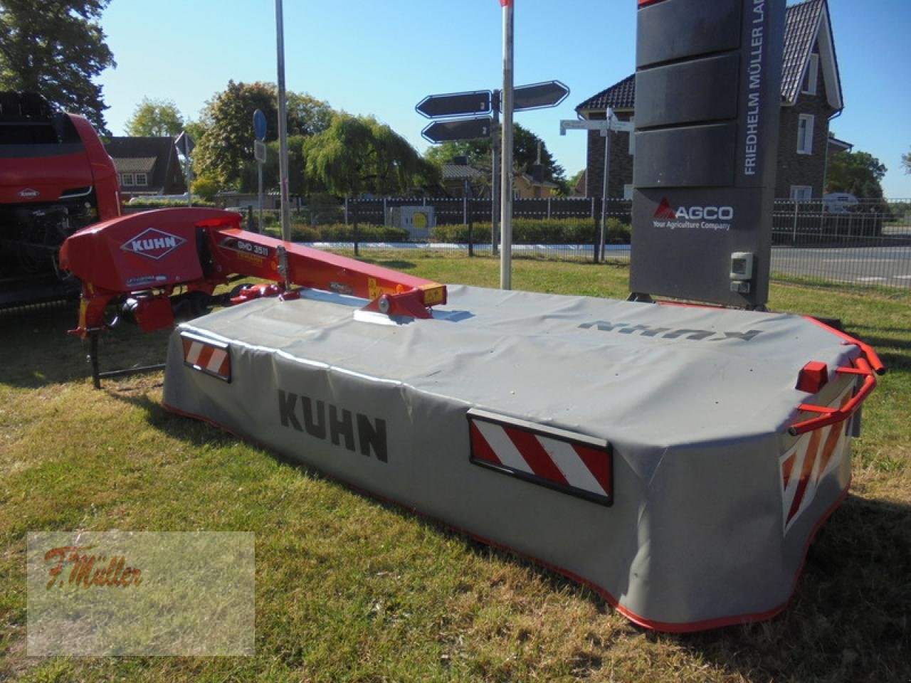 Mähwerk of the type Kuhn GMD 3511 FF 540, Neumaschine in Taaken (Picture 2)