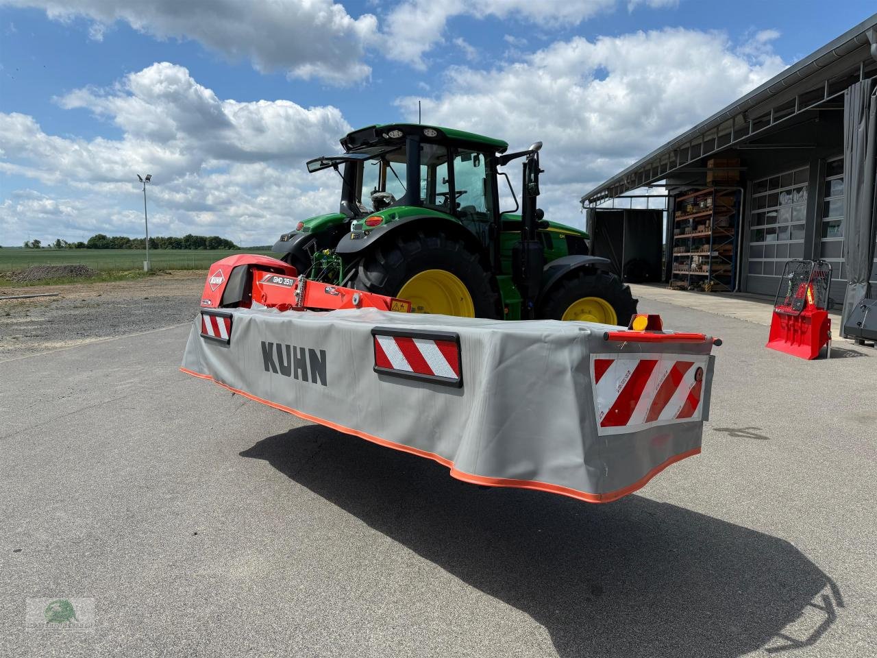 Mähwerk of the type Kuhn GMD 3511-FF, Neumaschine in Hofheim (Picture 2)