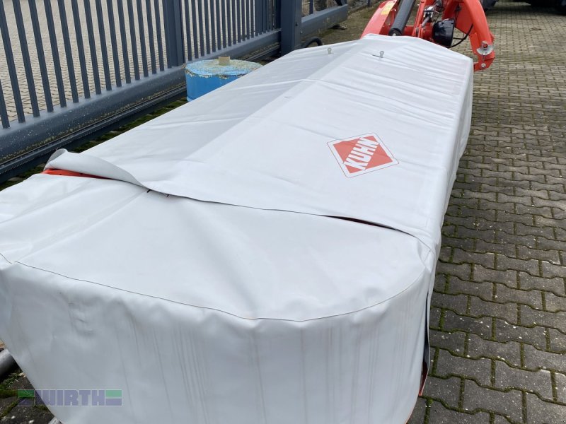 Mähwerk des Typs Kuhn GMD 355 FF, hydraulische Rückwenkung, Neumaschine in Buchdorf (Bild 1)