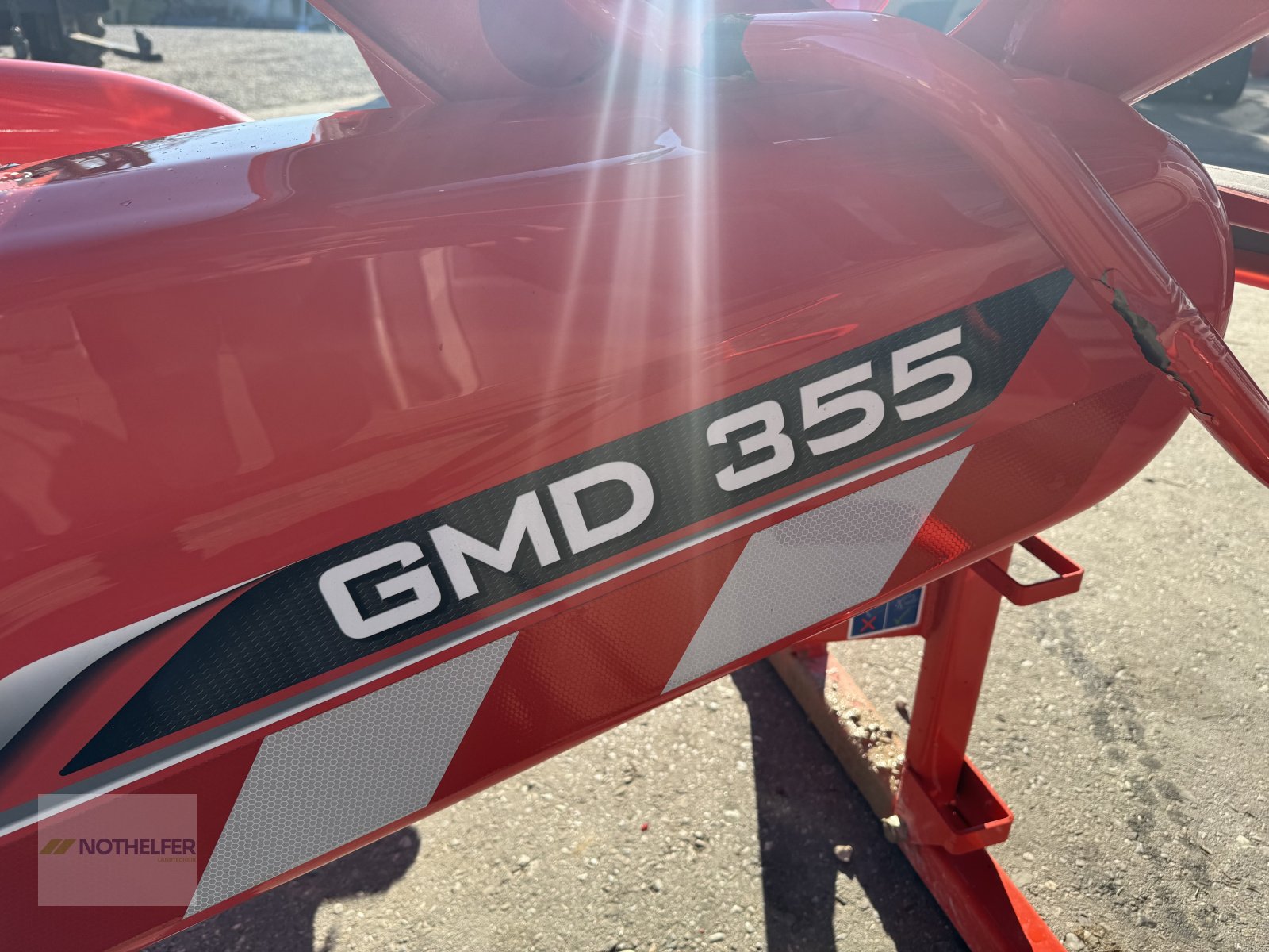 Mähwerk of the type Kuhn GMD 355 FF, Neumaschine in Pforzen (Picture 11)