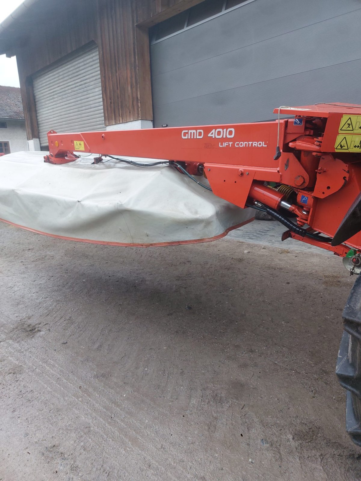 Mähwerk типа Kuhn GMD 4010 Lift-Control, Gebrauchtmaschine в Amerang (Фотография 1)